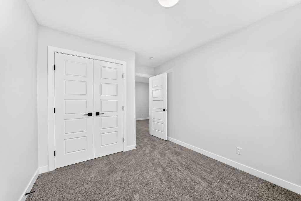 28 Veranda Boulevard SW, Calgary, AB, T2Y 0S7 - 27