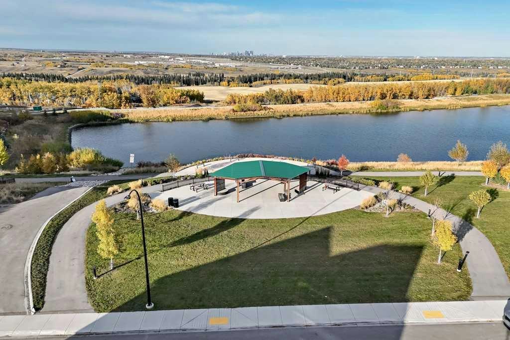 28 Veranda Boulevard SW, Calgary, AB, T2Y 0S7 - 11