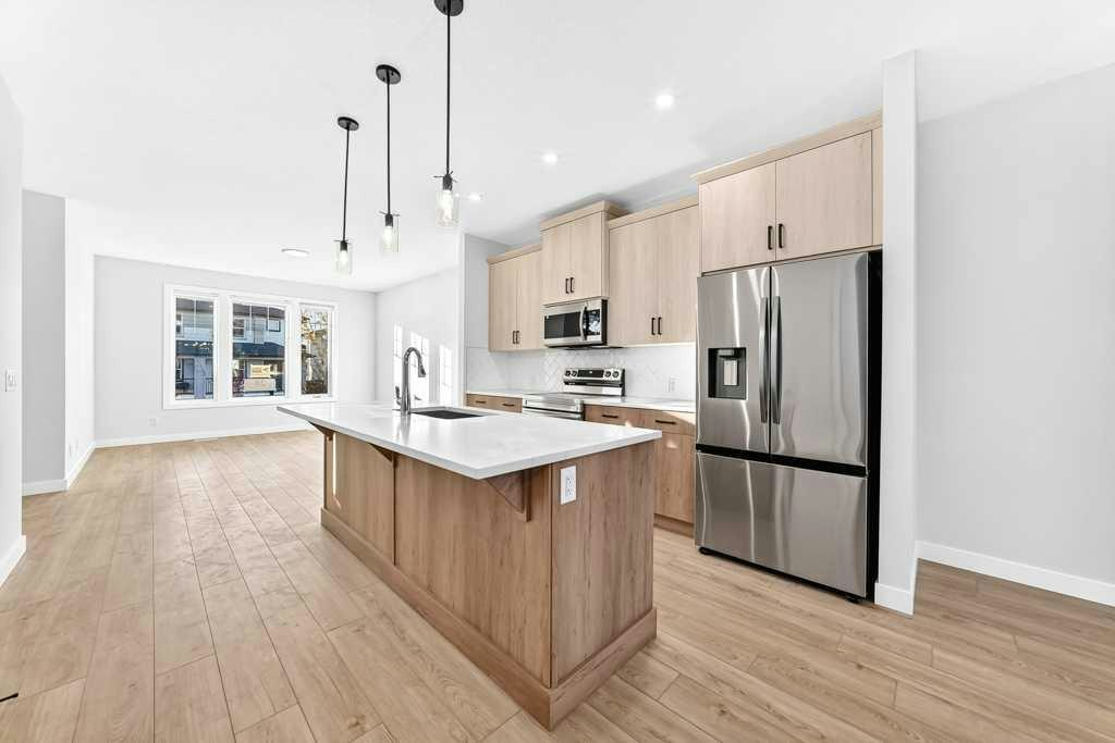 28 Veranda Boulevard SW, Calgary, AB, T2Y 0S7 - 13