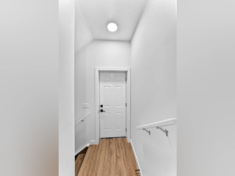 28 Veranda Boulevard SW, Calgary, AB, T2Y 0S7 - 32