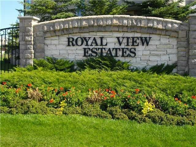 42 Royal Crest Point NW, Calgary, AB, T3G 5W5