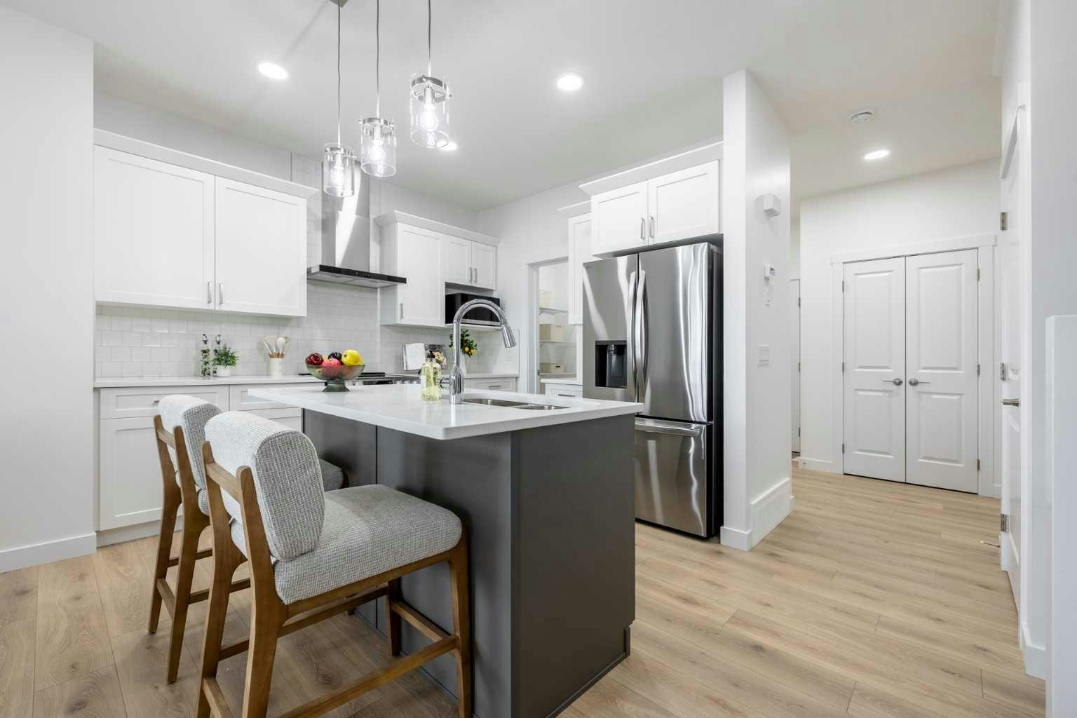 393 Sora Park SE, Calgary, AB, T3S 1C4