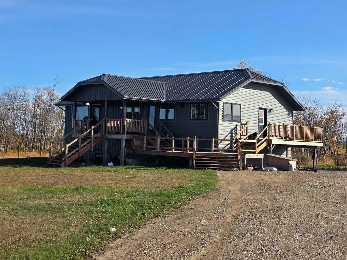 24219  413 Township Road, Lacombe, AB, T0C 0Y0