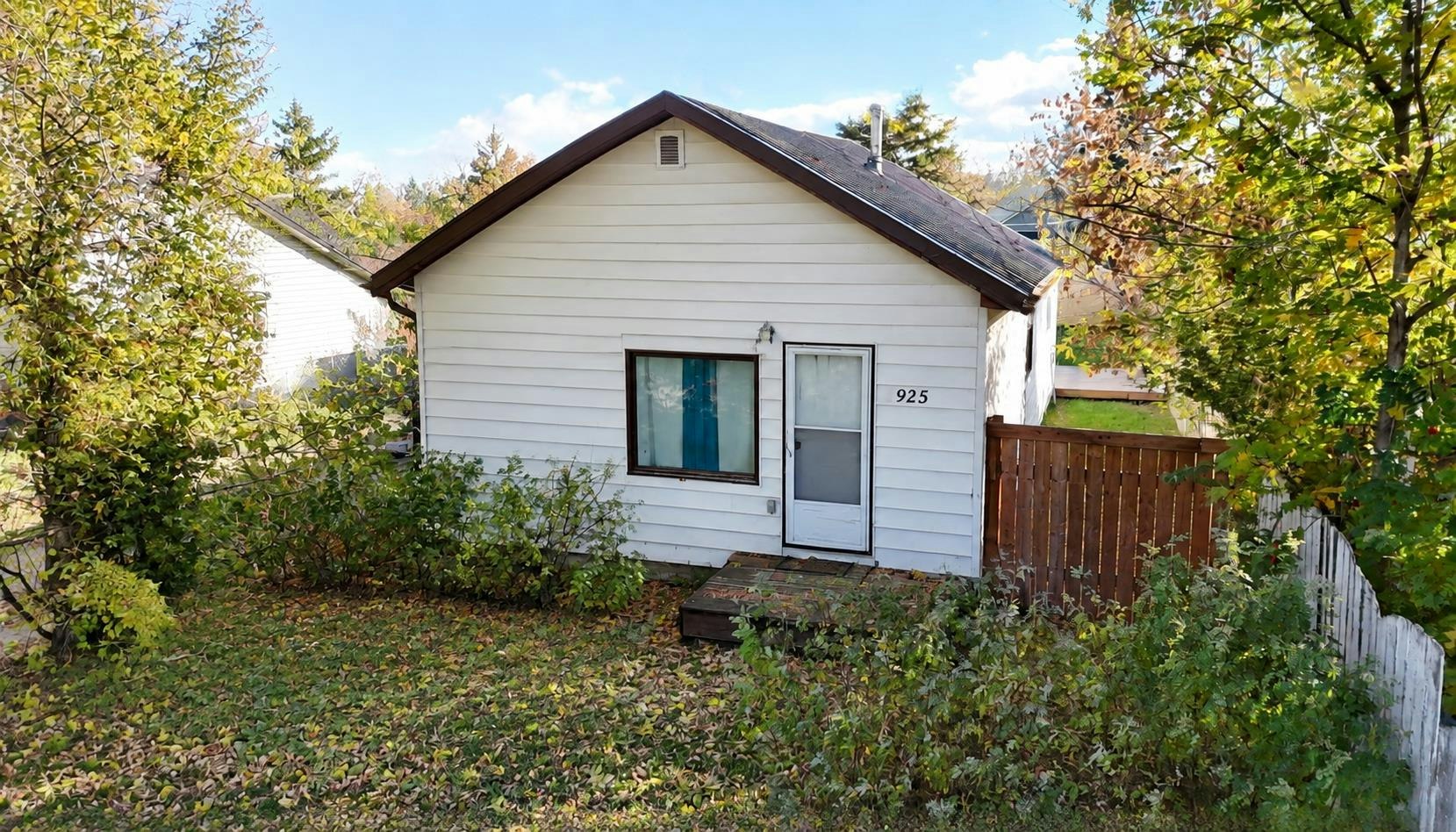4925 59th Avenue, High Prairie, AB, T0G 1E0
