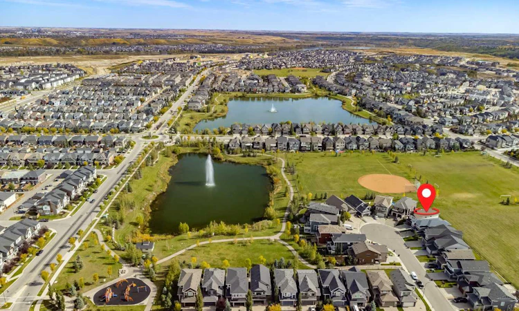32 Legacy Cove SE
