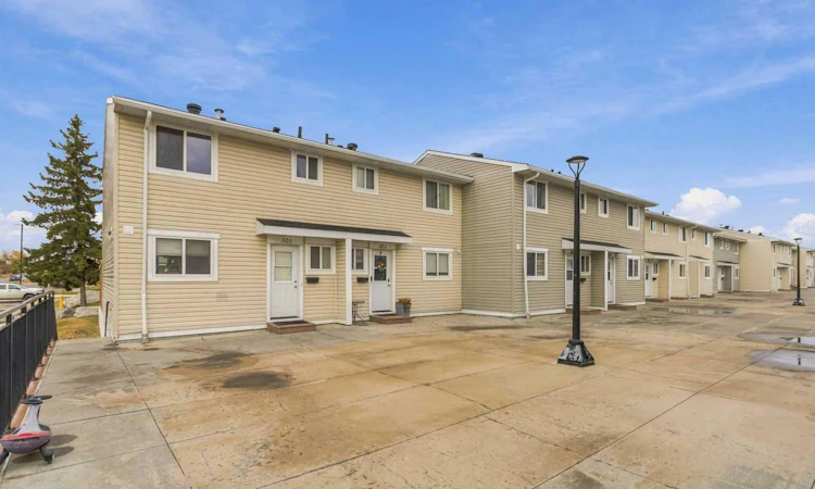 301-600 Signal Road