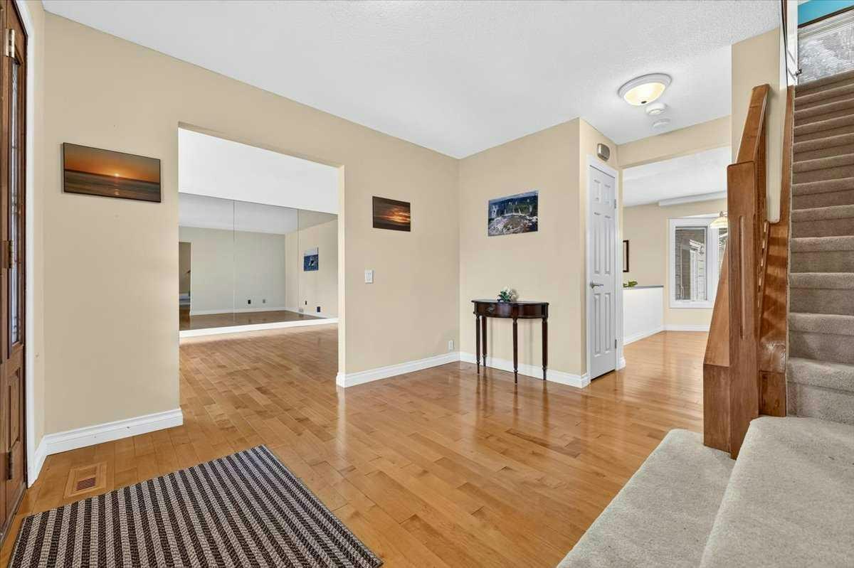 316 Parkland Way SE - 5
