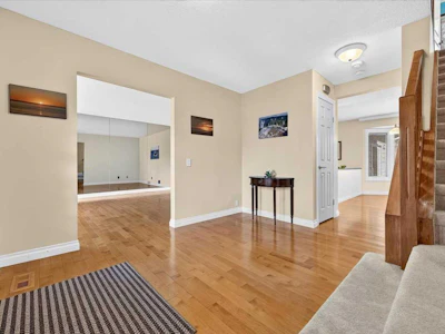 316 Parkland Way SE - 5