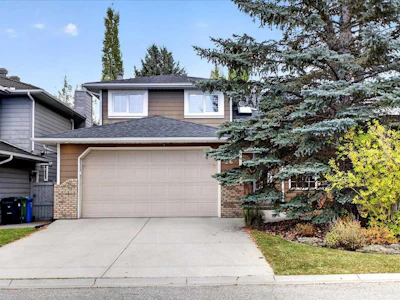 26 Evergreen Terrace SW - 2