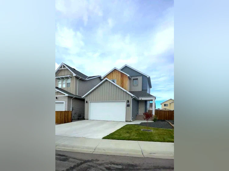 22 Goldenrod Place W, Lethbridge, AB, T1J 5W9