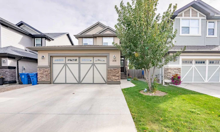 306 Twinriver Road W
