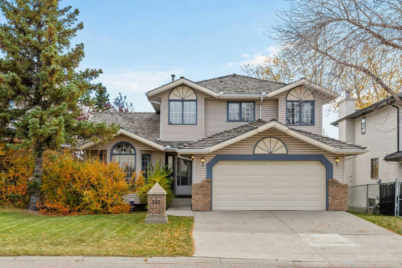 707 Hawkside Mews NW, Calgary, AB, T3G 3S2