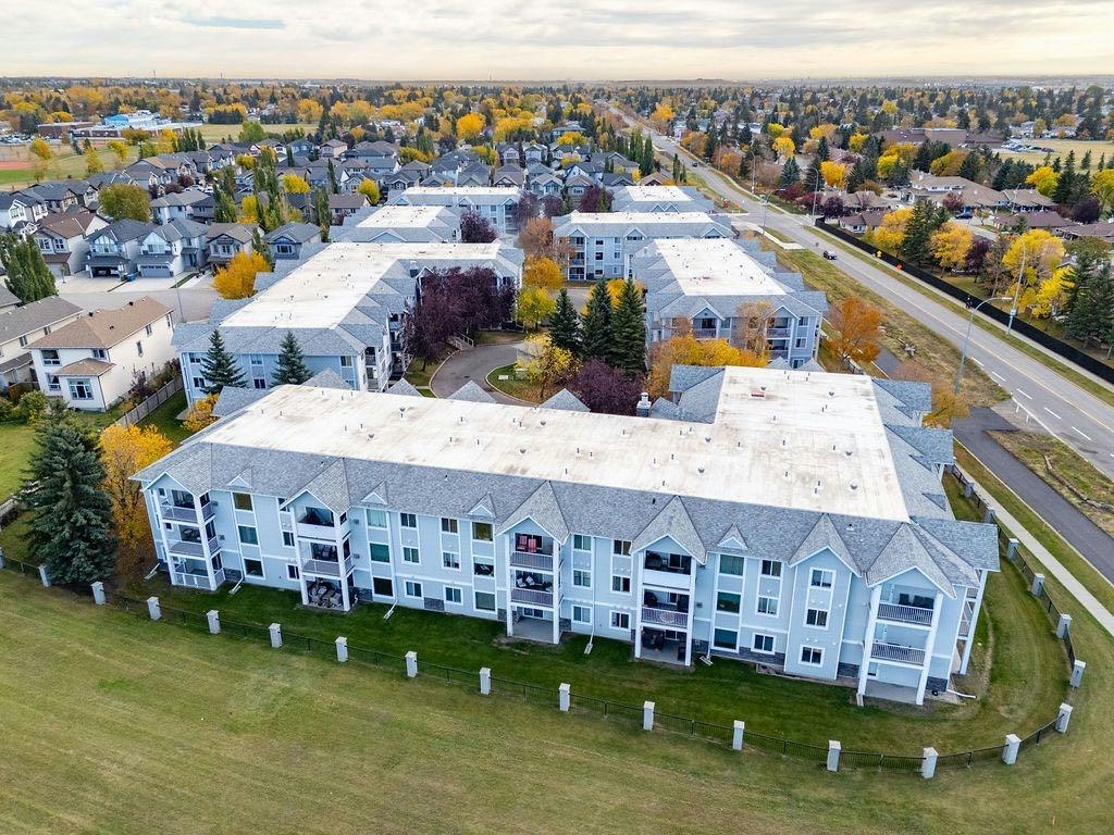 112-1112 Valleyview Park SE, Calgary, AB, T2B 3R6