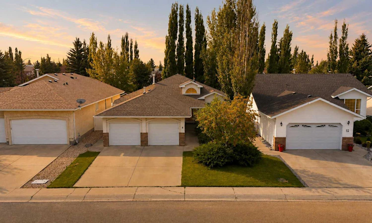 8 Drever Close