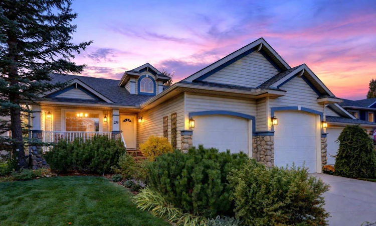 29 Chaparral Cove SE