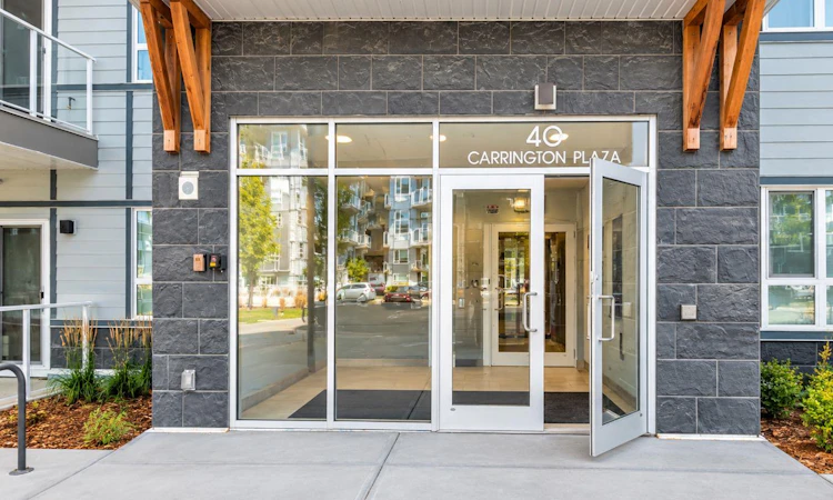 411-40 Carrington Plaza NW