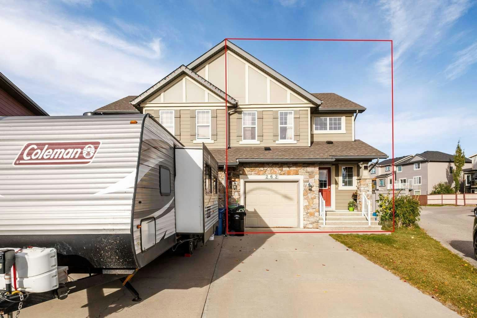262 Panamount Way NW, Calgary, AB, T3K 0P4