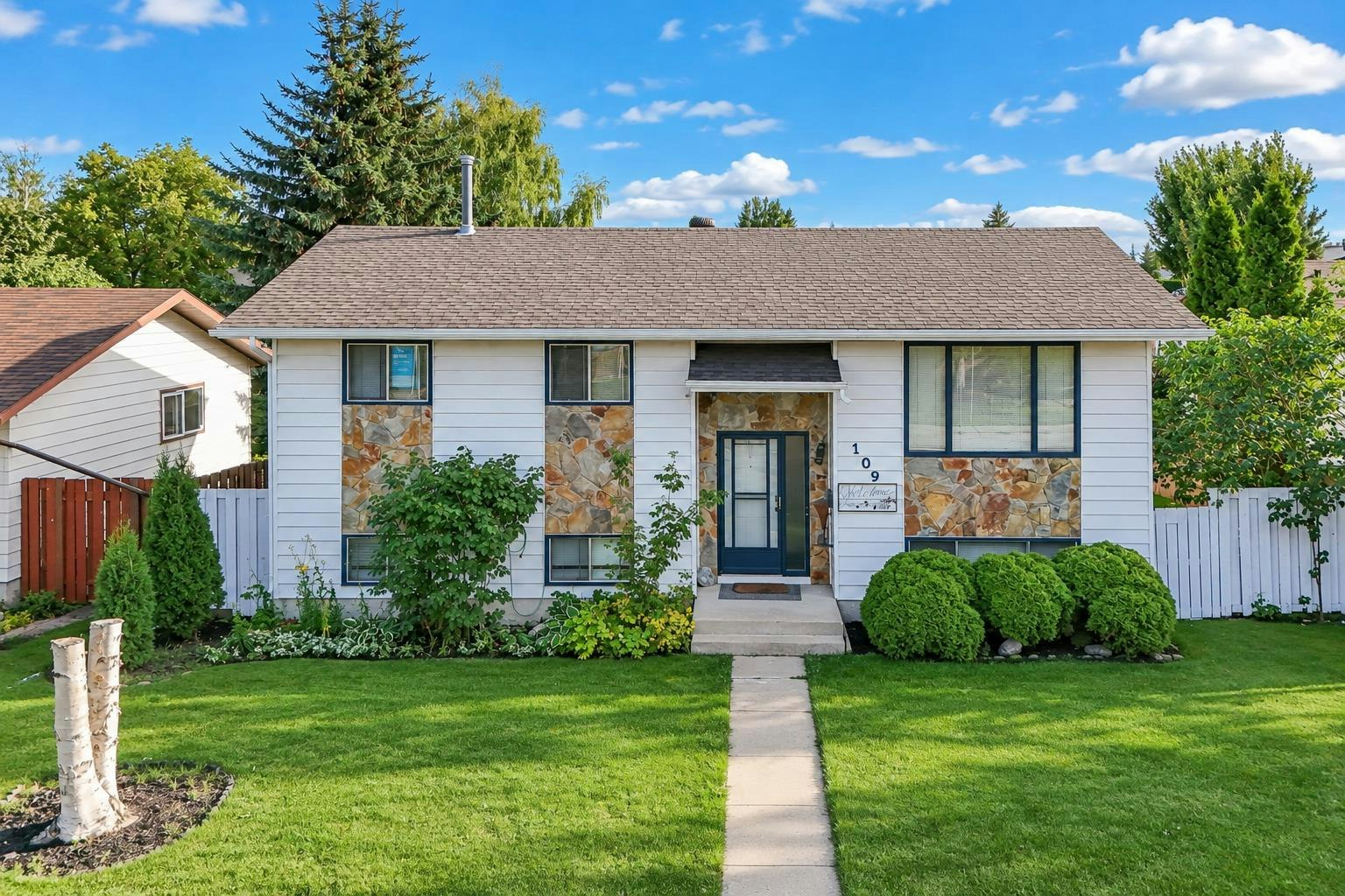 109 Boyce Street, Red Deer, AB, T4R 1P2
