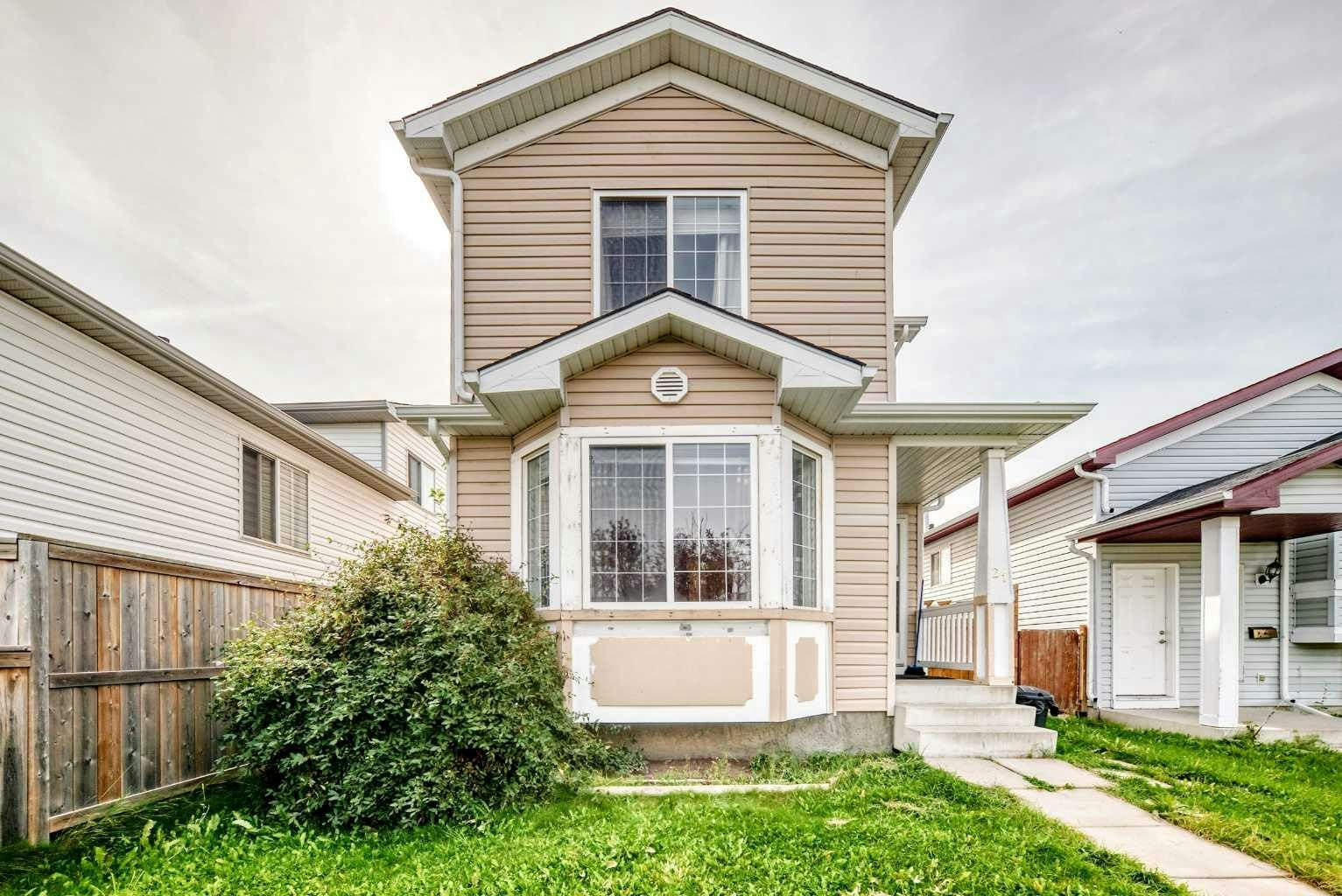 21 Martin Crossing Link NE, Calgary, AB, T3J 3V2