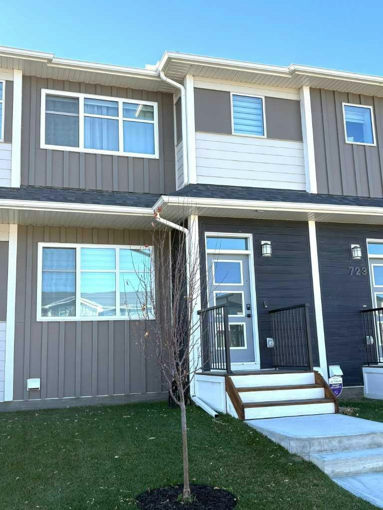 335 Wolf River Drive SE, Calgary, AB, T2X 6G6