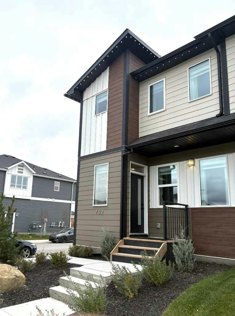 702 Wolf Willow Boulevard SE, Calgary, AB, T2X 5R1