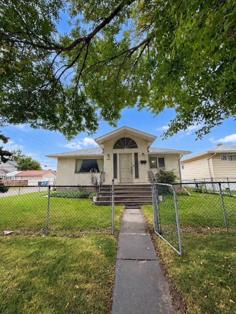 1432 Russet Road NE, Calgary, AB, T2E 5L6
