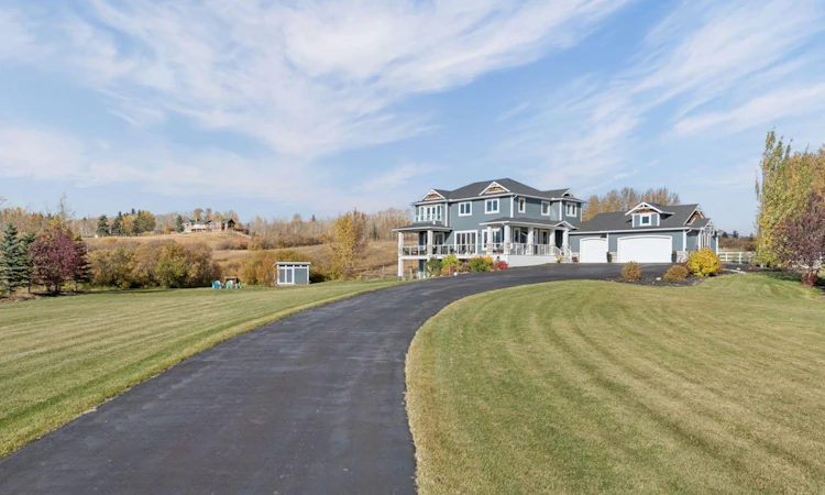 31050 Woodland View