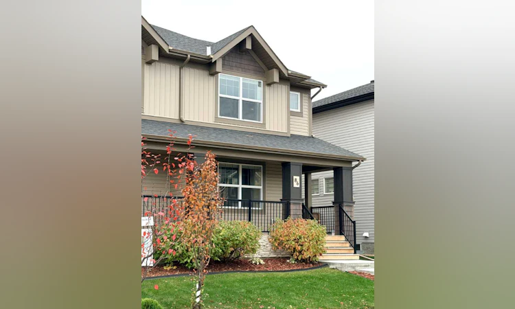 86 Hillcrest Close SW