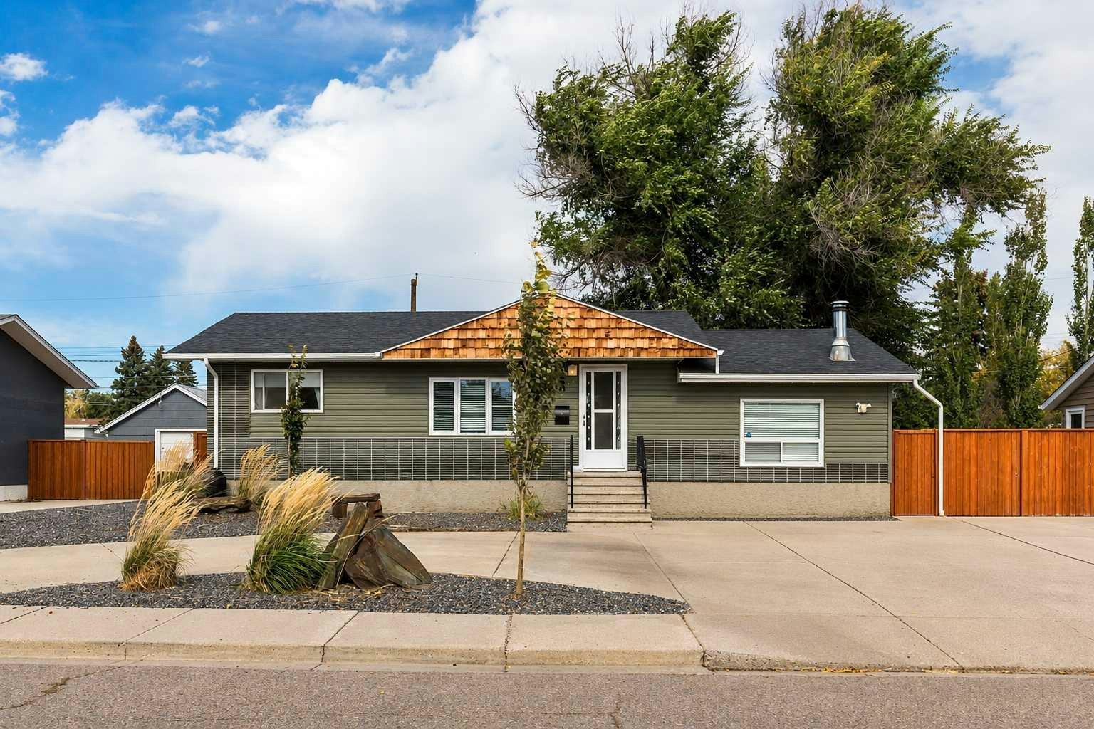 2835 11 Avenue S, Lethbridge, AB, T1K 0L2