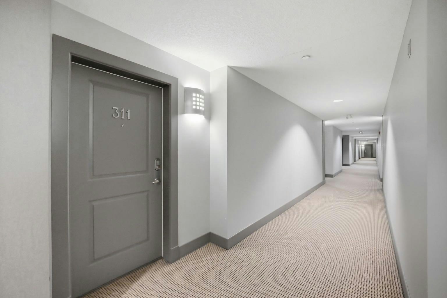 311-910 18 Avenue SW - 5