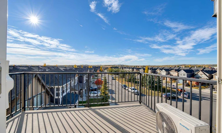 2401-215 Legacy Boulevard SE
