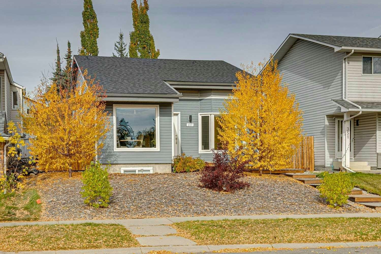 355 Woodbine Boulevard SW, Calgary, AB, T2W 4K8