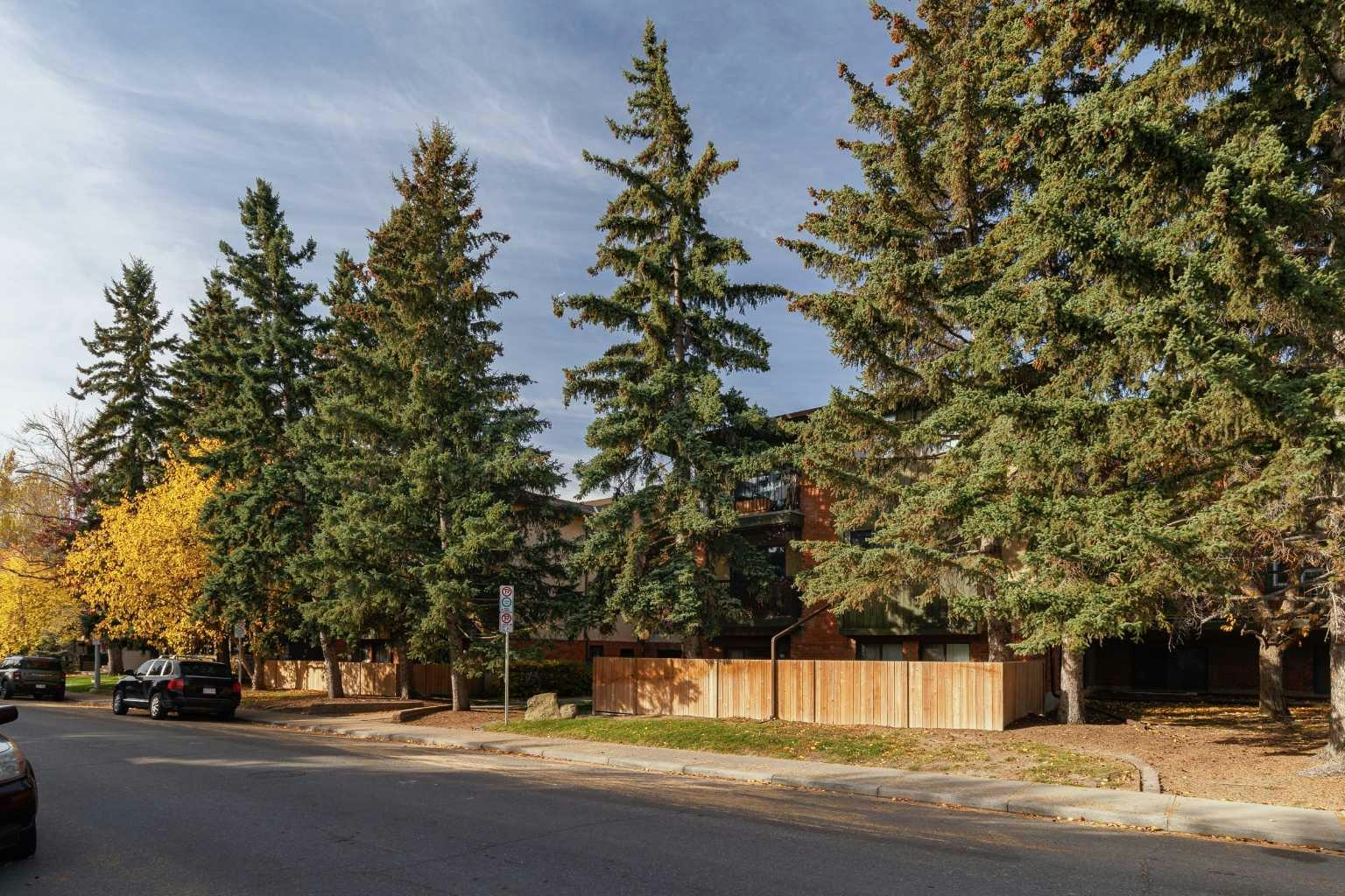 211-1919 36 Street SW, Calgary, AB, T3E 2Y8