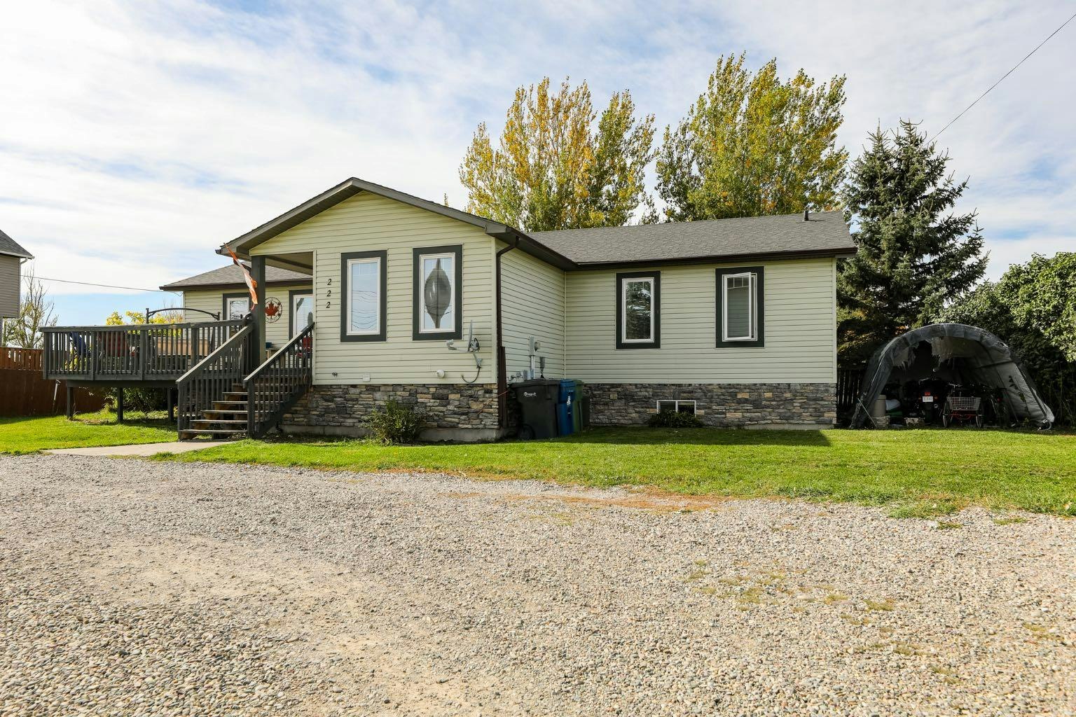 222 S 3 Street W, Magrath, AB, T0K 1J0