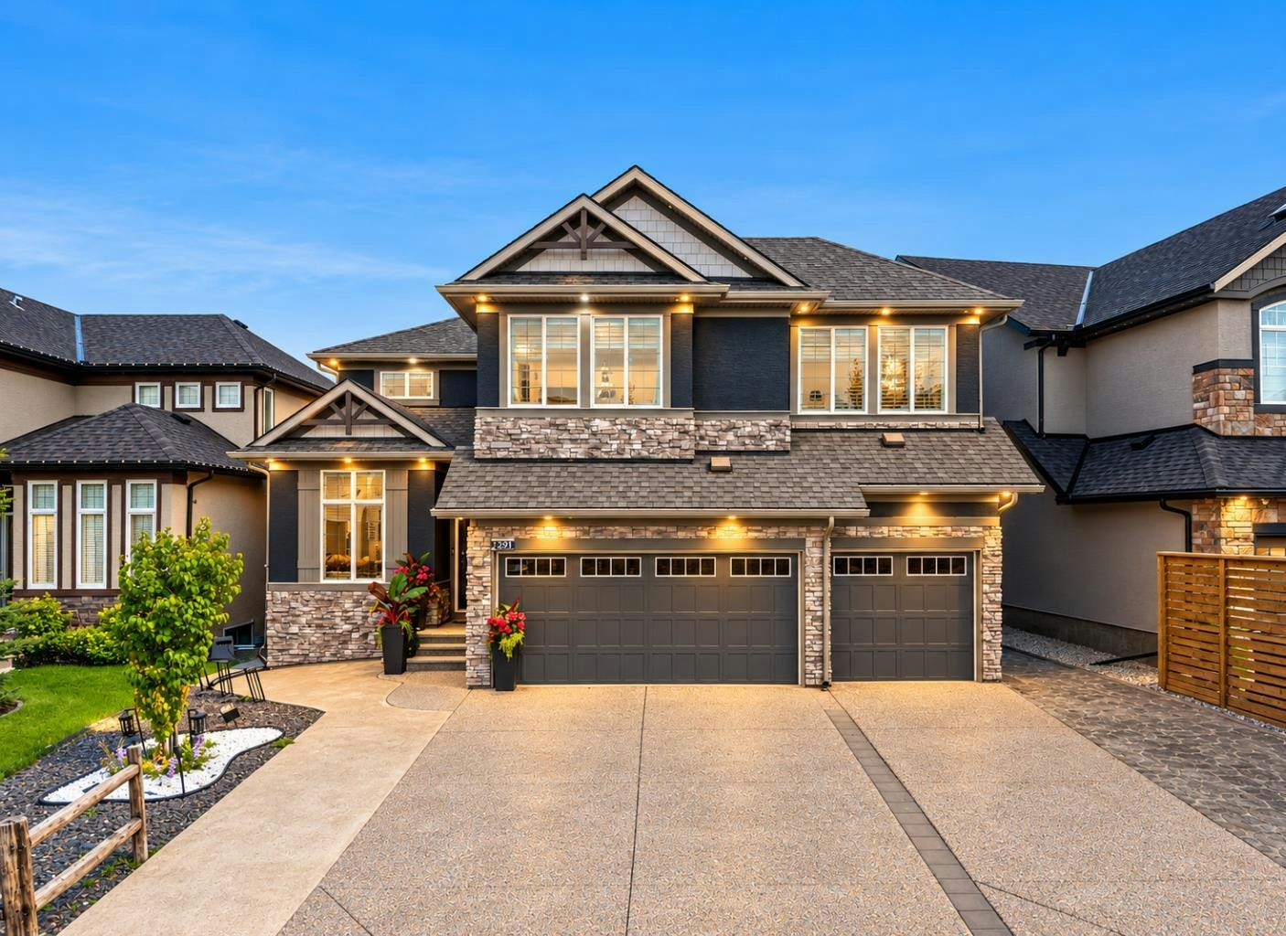 291 Legacy Mount SE, Calgary, AB, T2X 2G7