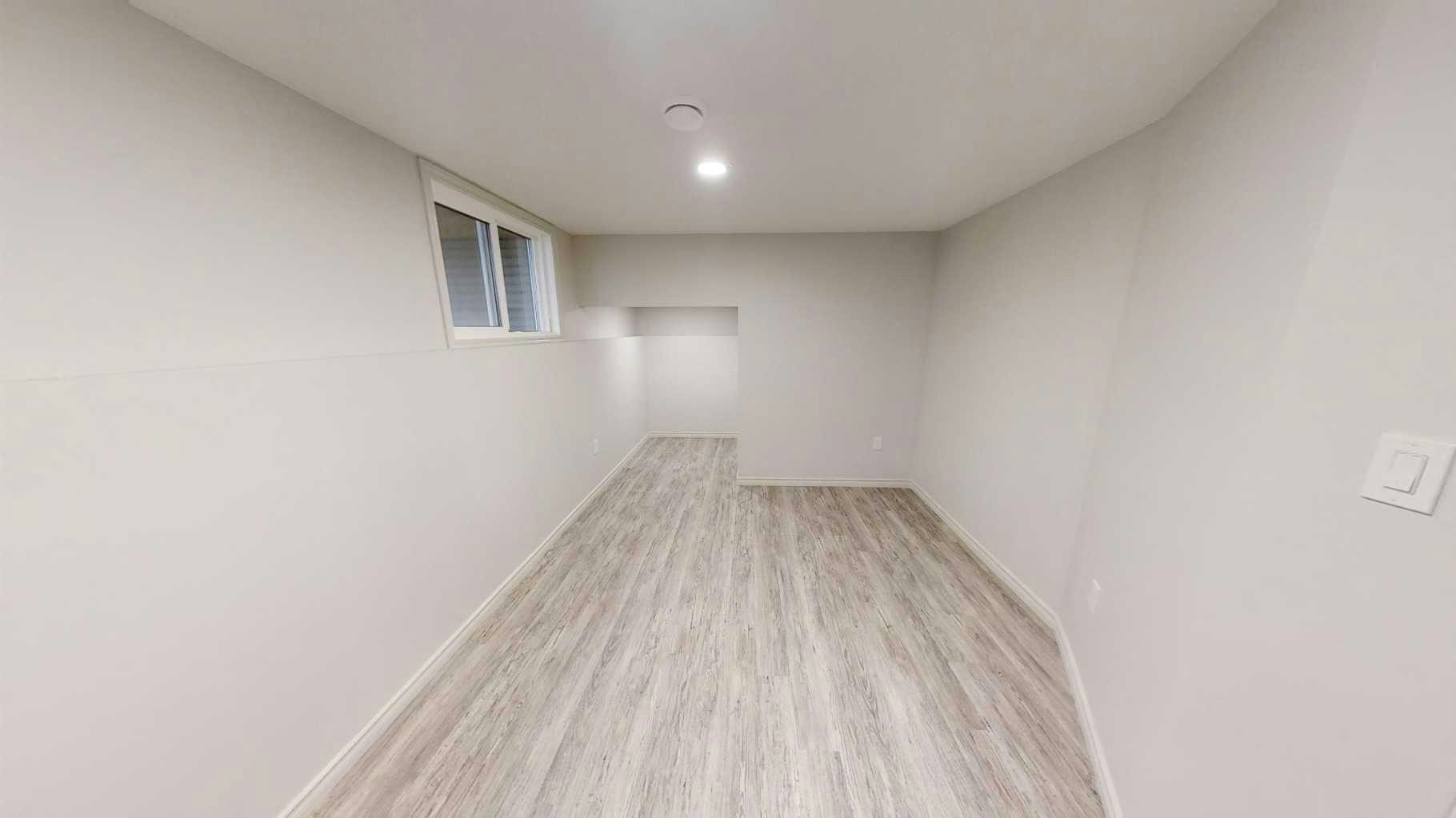 B-10506 98a Street, County of Grande Prairie, AB, T8X 5G1 - 8