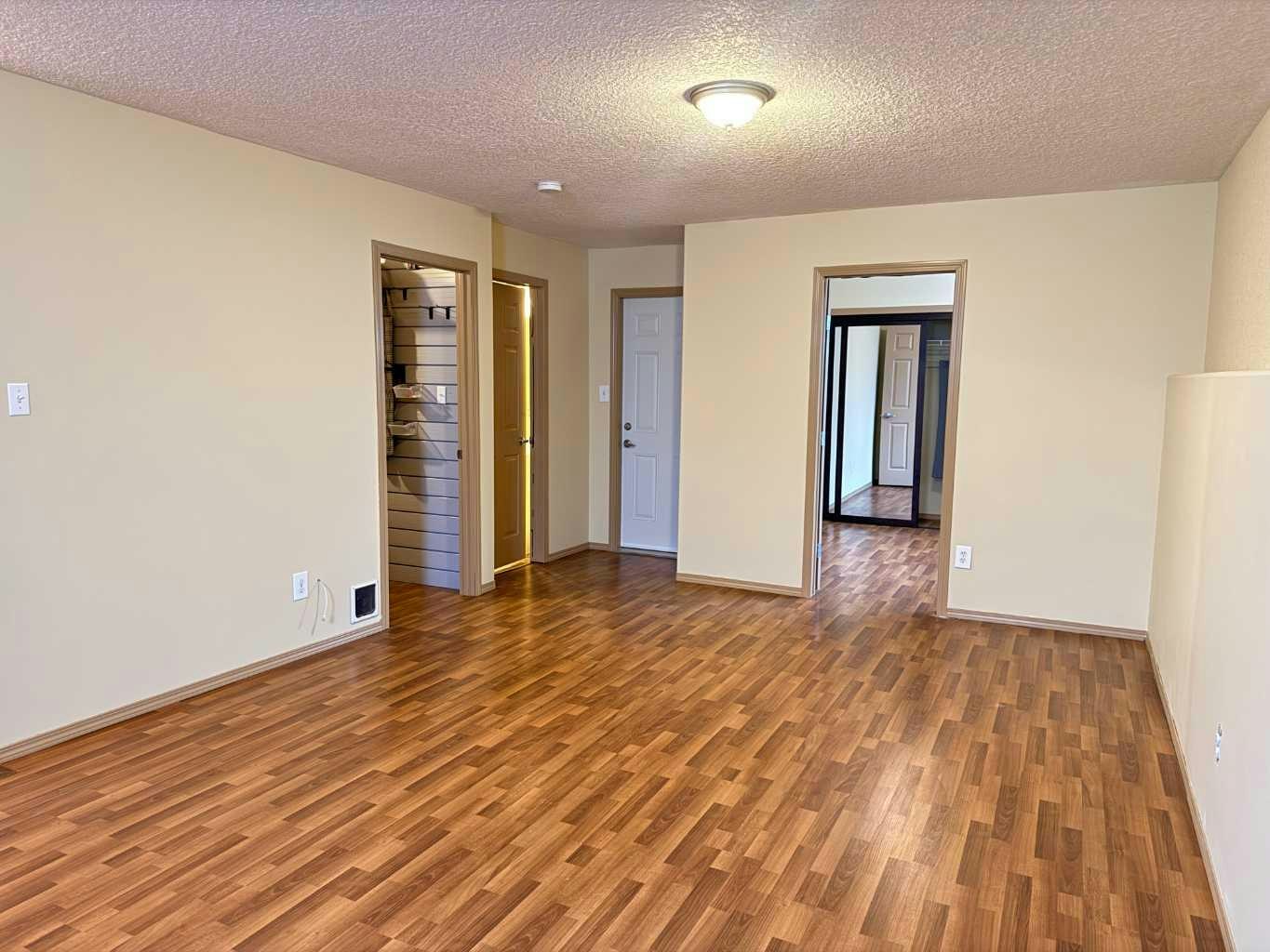 300 Tartan Circle W, Lethbridge, AB, T1J 0Z1 - 9