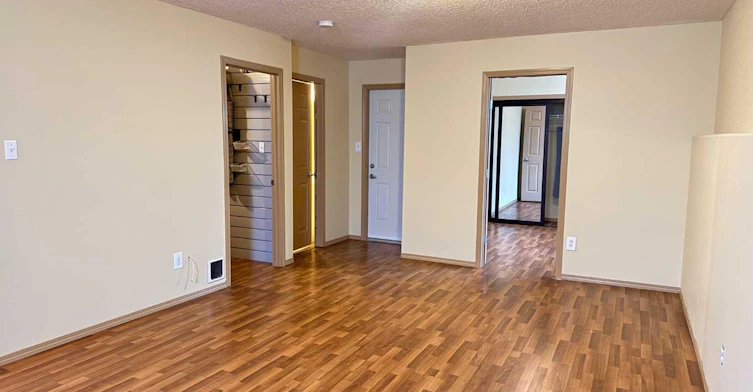 300 Tartan Circle W, Lethbridge, AB, T1J 0Z1 - 9