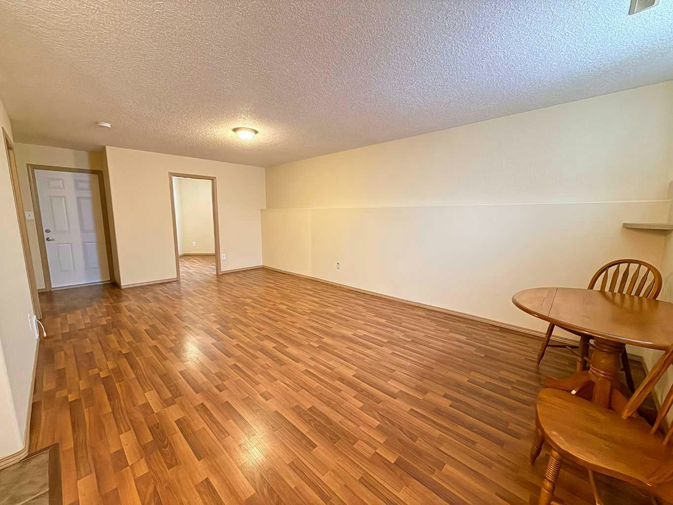 300 Tartan Circle W, Lethbridge, AB, T1J 0Z1 - 12