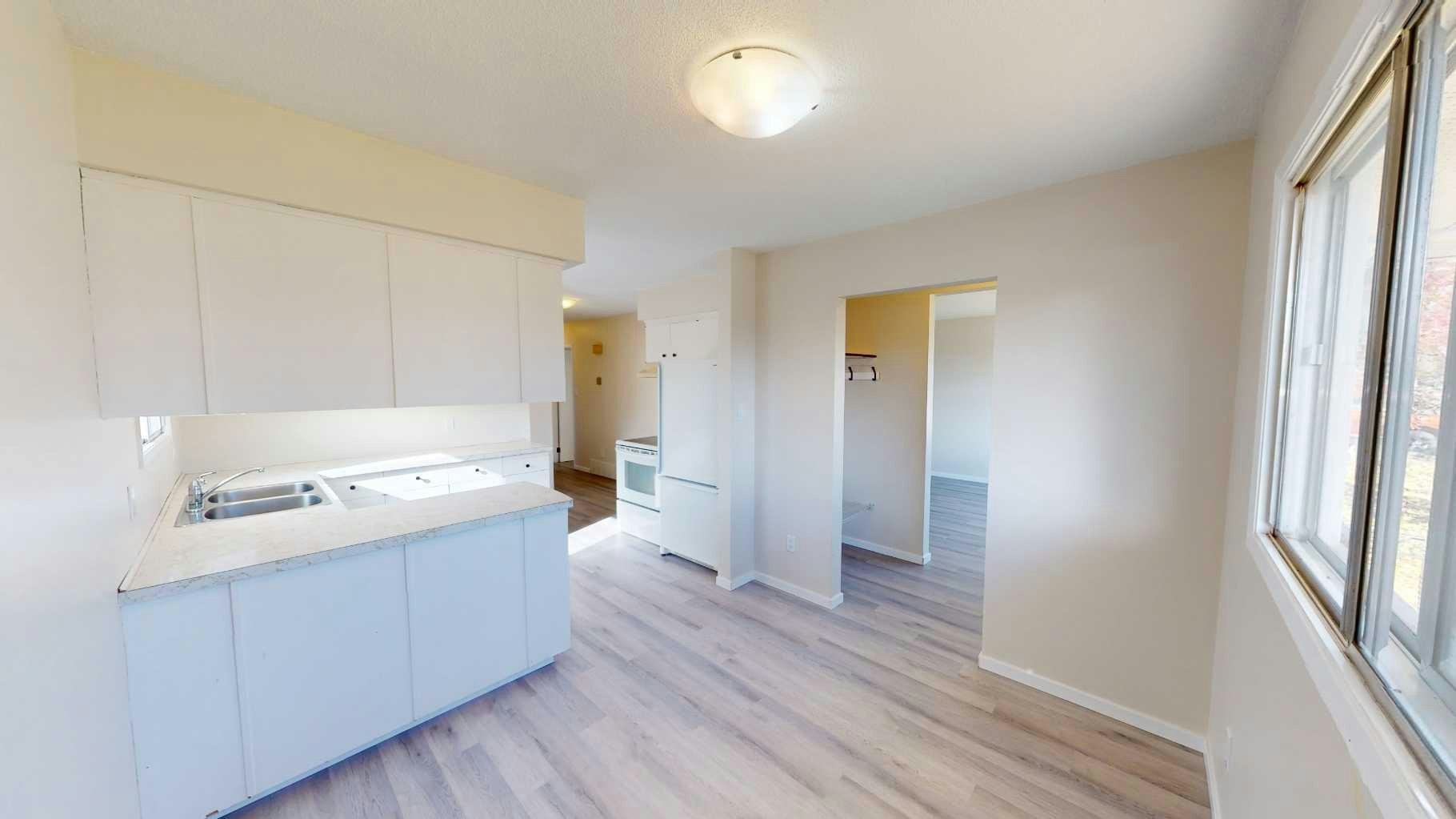 10818 93a Street, Grande Prairie, AB, T8V 1Y7 - 6