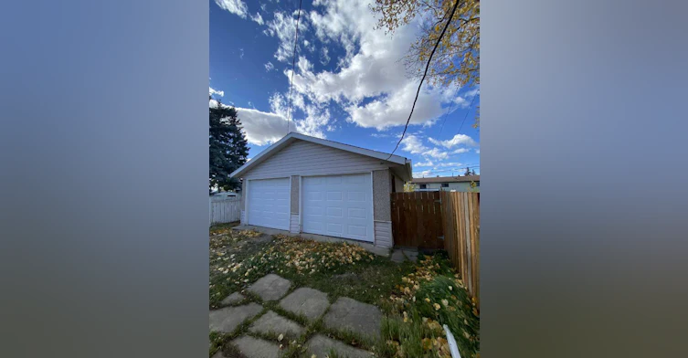 10818 93a Street, Grande Prairie, AB, T8V 1Y7 - 18