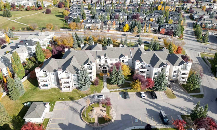 1202-7451 Springbank Boulevard SW
