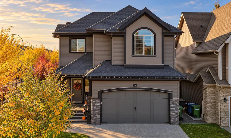 3 Cooperstown Row SW