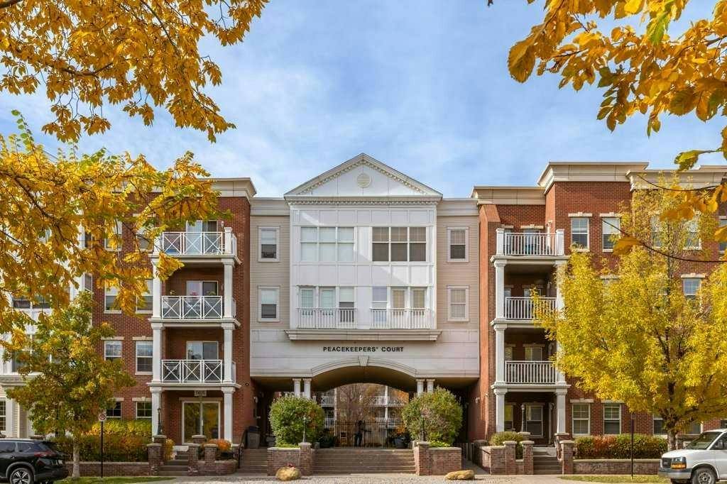 1302-5605 Henwood Street SW, Calgary, AB, T3E 7R2