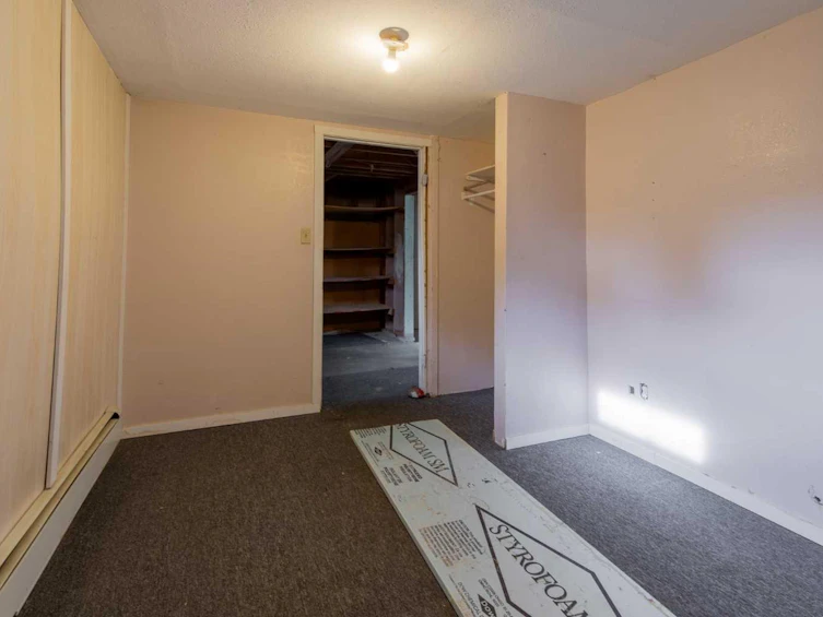 2504 7 Avenue N, Lethbridge, AB, T1H 0Z4 - 26