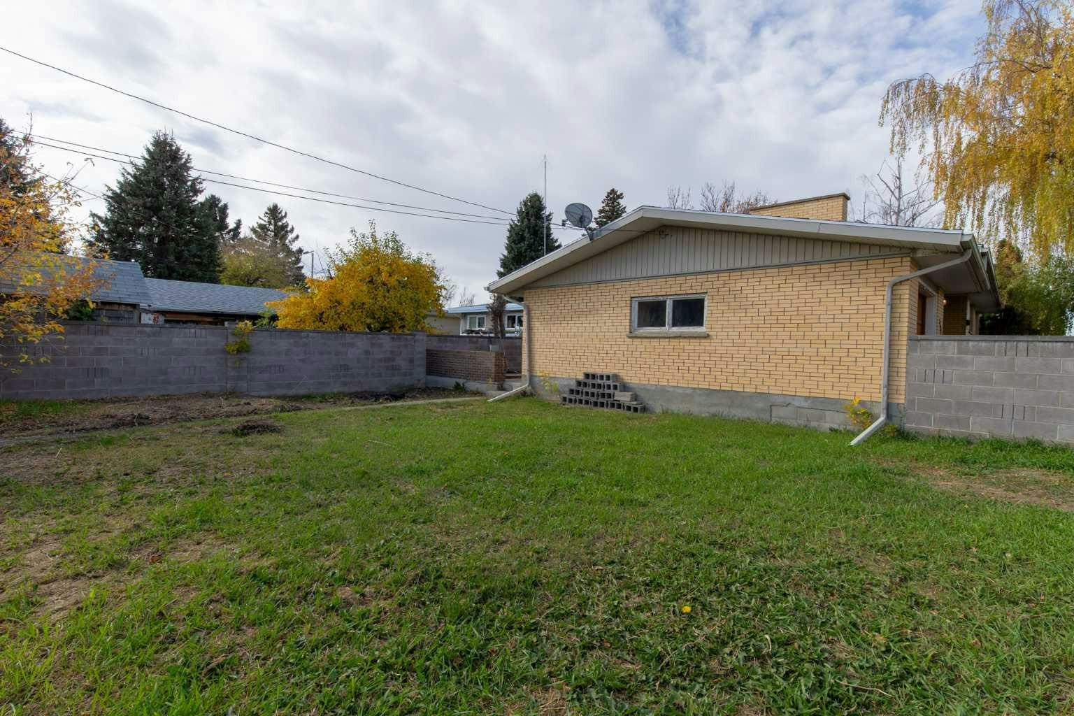 2504 7 Avenue N, Lethbridge, AB, T1H 0Z4 - 31