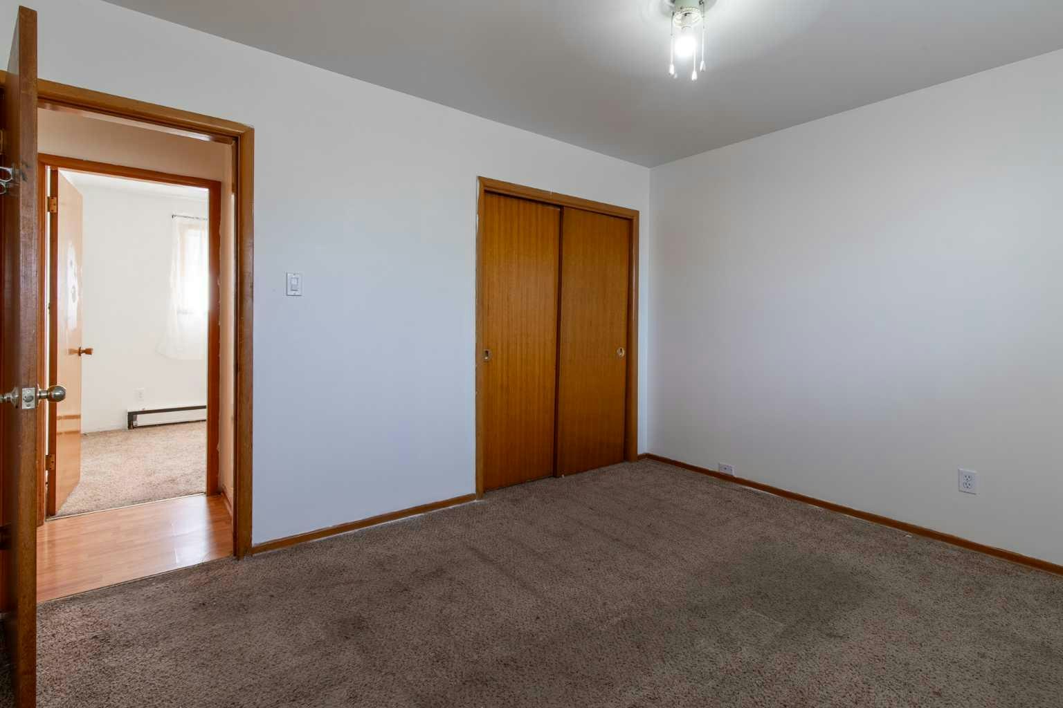 2504 7 Avenue N, Lethbridge, AB, T1H 0Z4 - 15