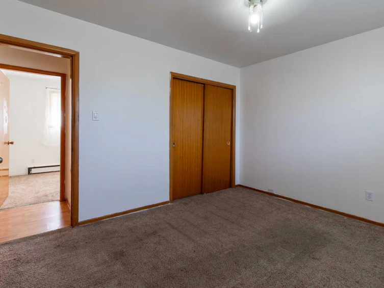 2504 7 Avenue N, Lethbridge, AB, T1H 0Z4 - 15