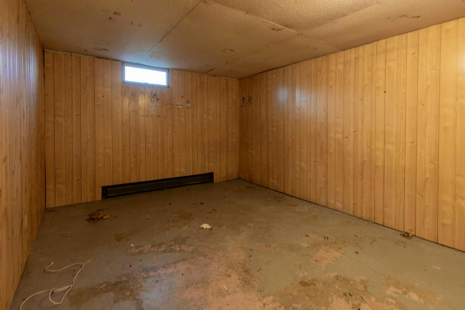 2504 7 Avenue N, Lethbridge, AB, T1H 0Z4 - 22
