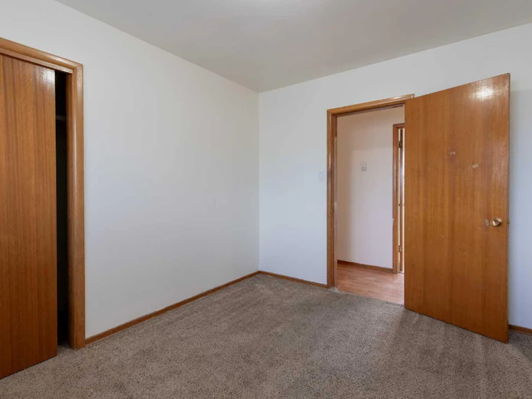 2504 7 Avenue N, Lethbridge, AB, T1H 0Z4 - 13